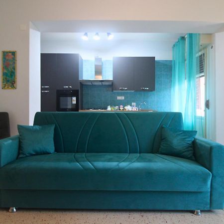 Lilith Apartment Милаццо Экстерьер фото